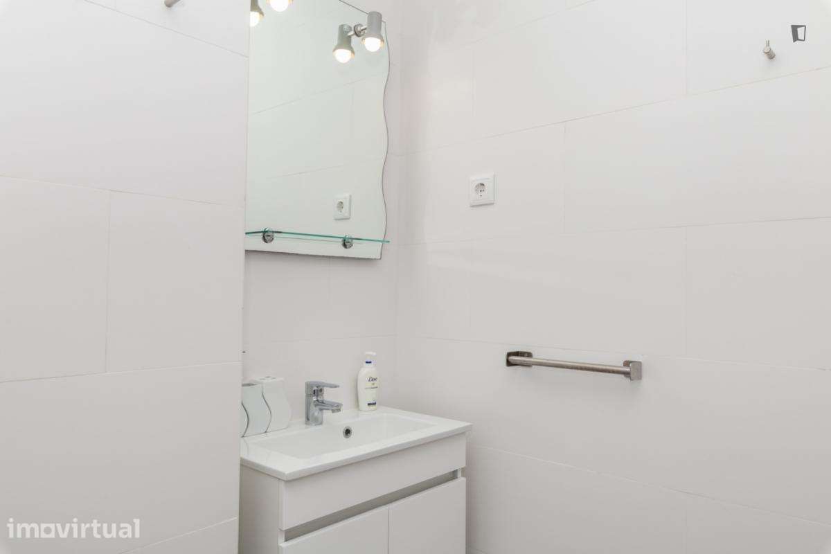 Apartamento com 2 quartos - localizado em Faro - Grande imagem: 3/28