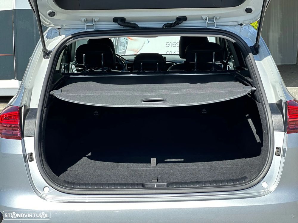 Kia Ceed SW 1.0 T-GDI Drive - 11