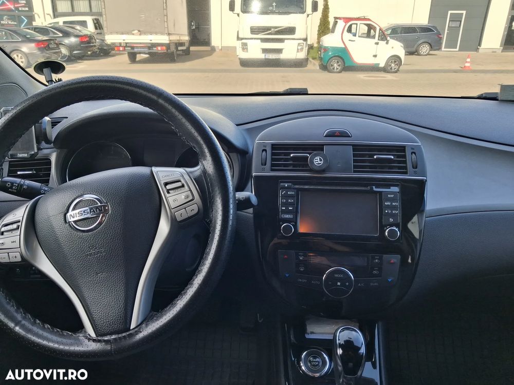 Nissan Pulsar DIG-T X-TRONIC Stop&Start Tekna - 6