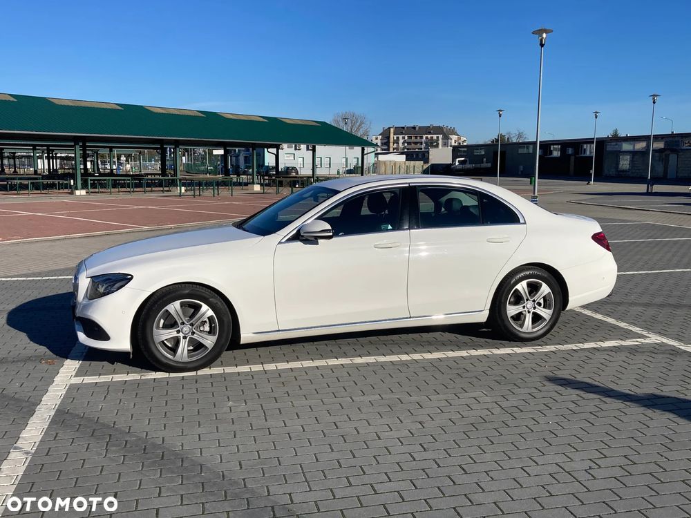 Mercedes-Benz Klasa E 220 d 9G-TRONIC - 13