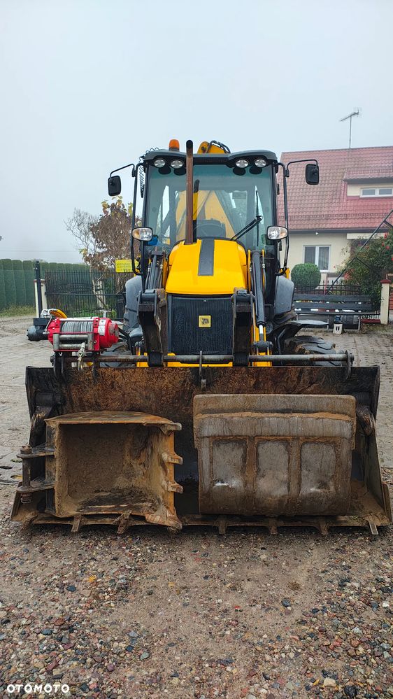 JCB 3CX CONTRACTOR - 4