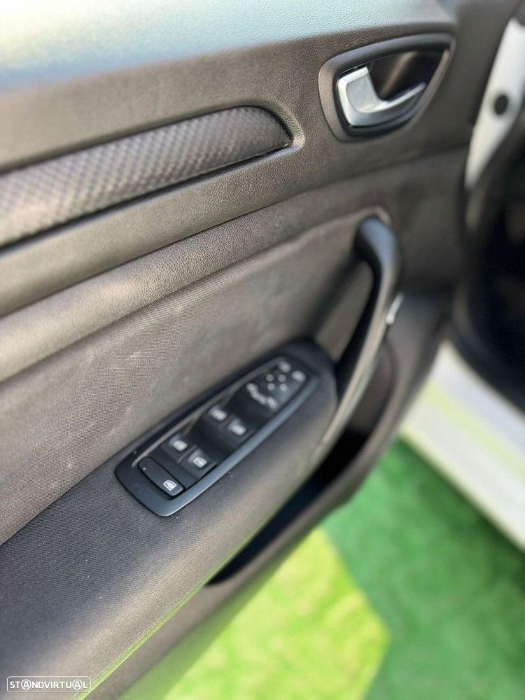 Renault Mégane Sport Tourer 1.5 Blue dCi Zen - 19