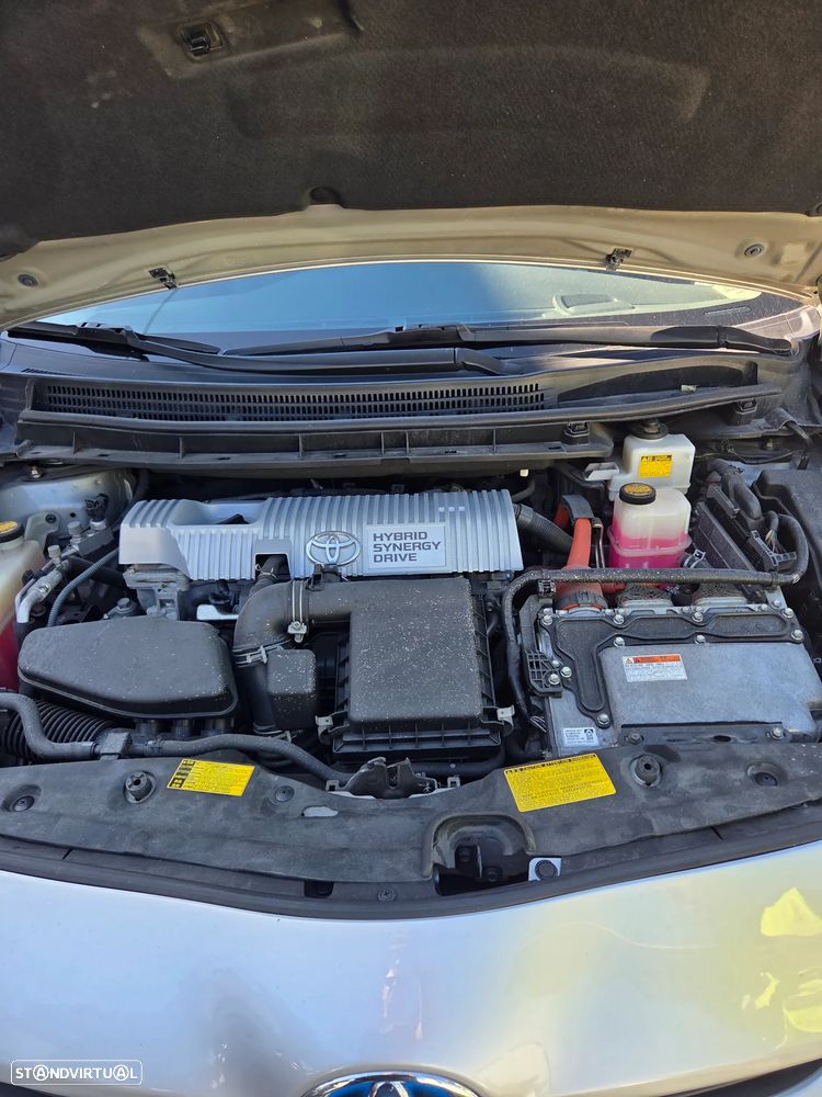 Toyota Prius - 12