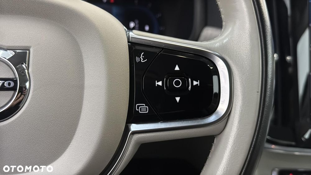 Volvo S90 B5 D AWD Plus Bright - 29