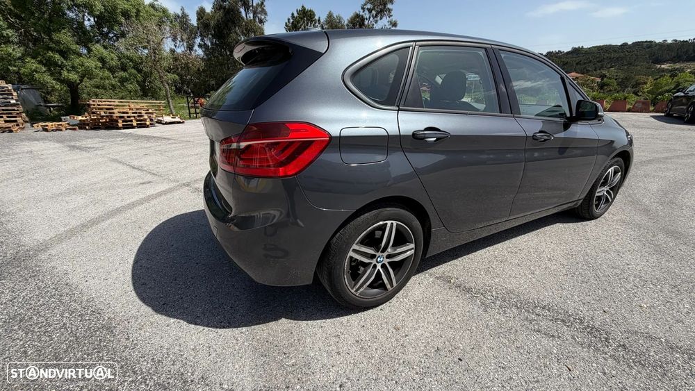 BMW 216 Active Tourer d Pack M - 8