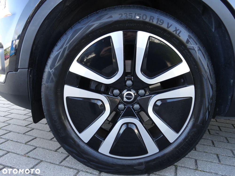 Volvo XC 40 D3 Momentum Pro - 29