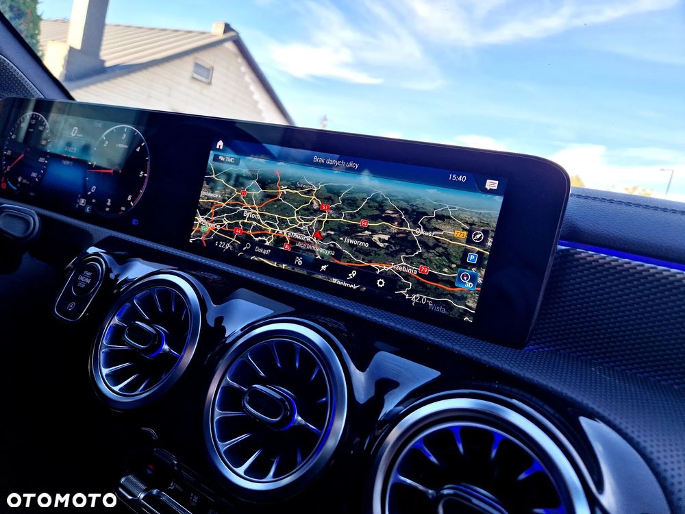 Mercedes-Benz CLA 220 d 8G-DCT - 12