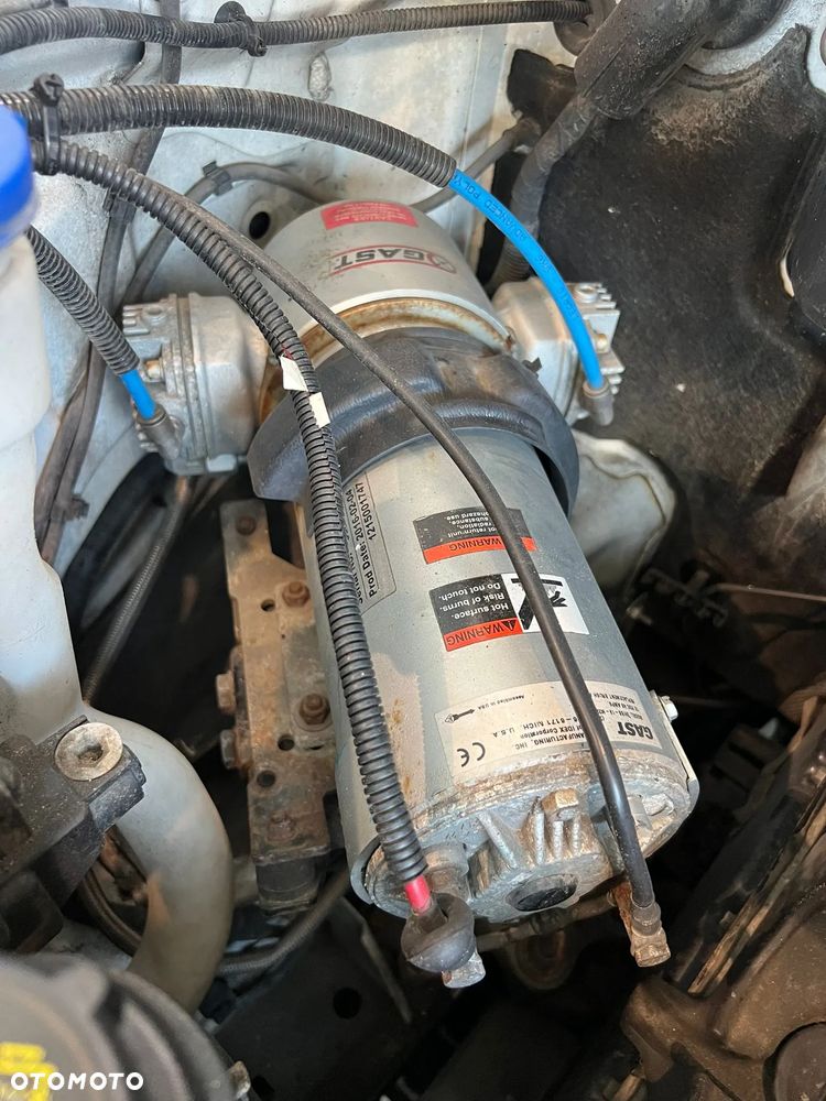 Ford Transit 350 Combi 2.2 TDCi Manual / BEZWYPADKOWY / GWARANCJA / 9 MIEJSC / SERWISOWANY / 1WŁ. / ORYGINALNY PRZEBIEG / RAMPA DLA INWALIDÓW - 31