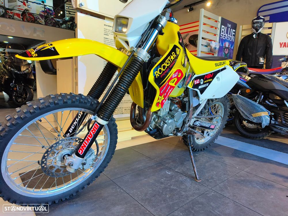 Suzuki DR Z - 12