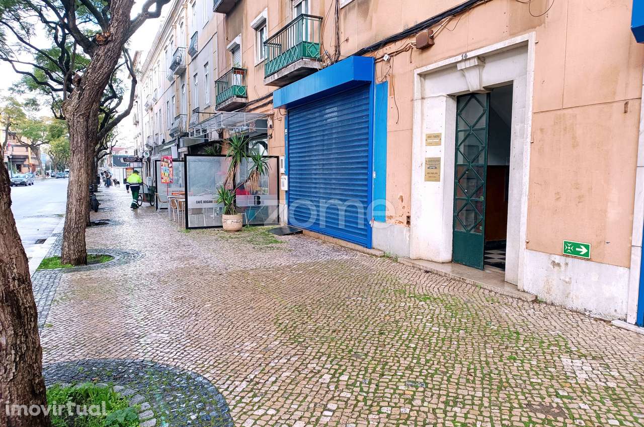 Gabinete para Arrendamento na Avenida 5 de Outubro, Setúbal - Grande imagem: 2/17