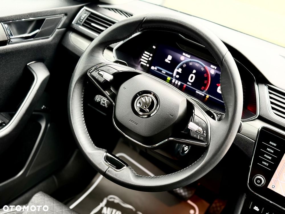 Skoda Superb 2.0 TDI DSG Premium Edition - 7