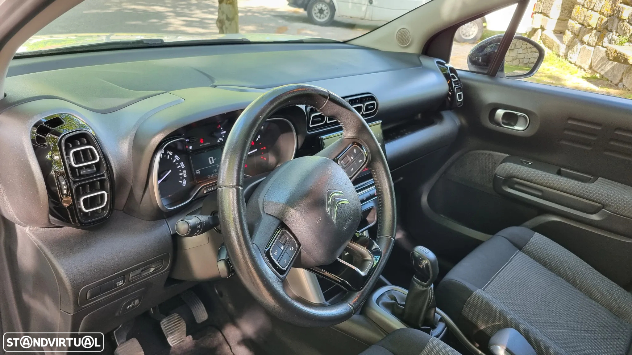 Citroën C3 Aircross 1.2 PureTech Shine - 15