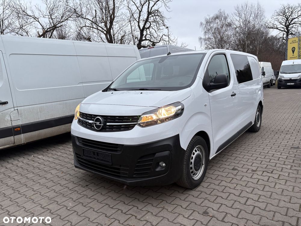 Opel Vivaro - 1