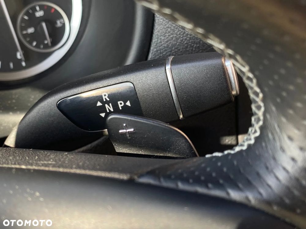 Mercedes-Benz Vito - 35