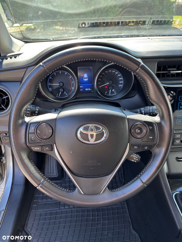 Toyota Auris 1.2 Turbo Executive - 14