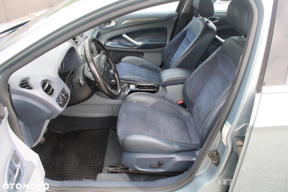 Ford Mondeo 1.8 TDCi Titanium - 20