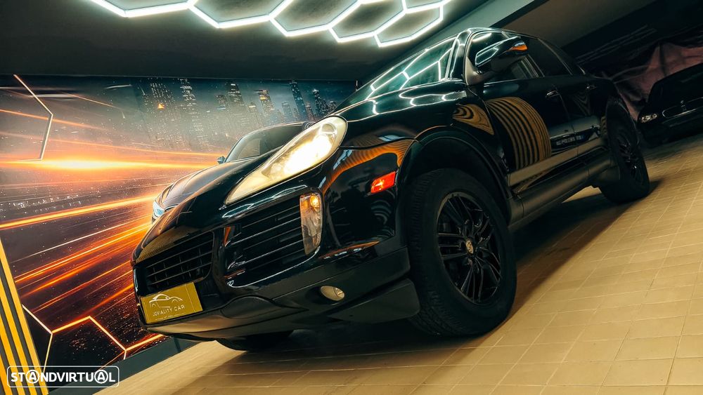 Porsche Cayenne Tiptronic S - 17