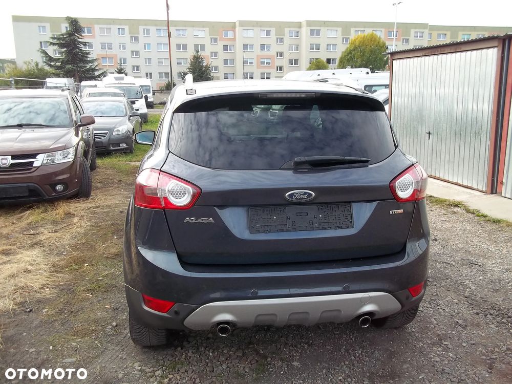 Ford Kuga - 4