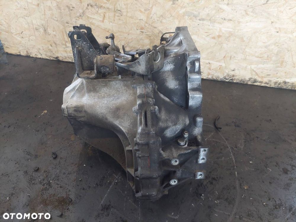 SKRZYNIA BIEGÓW TOYOTA AURIS I 2.0 D4D MANUAL 6 BIEGÓW ID: 236414 - 4