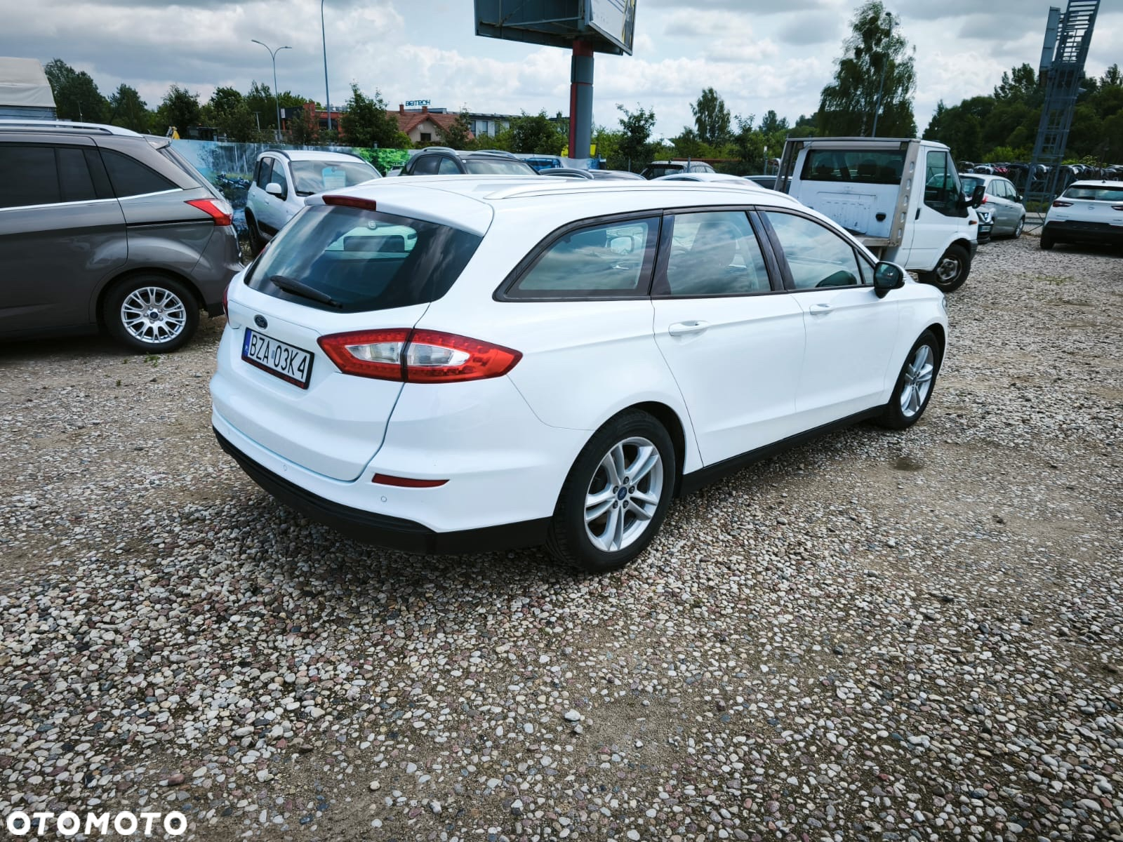 Ford Mondeo 2.0 EcoBlue Business Edition - 4