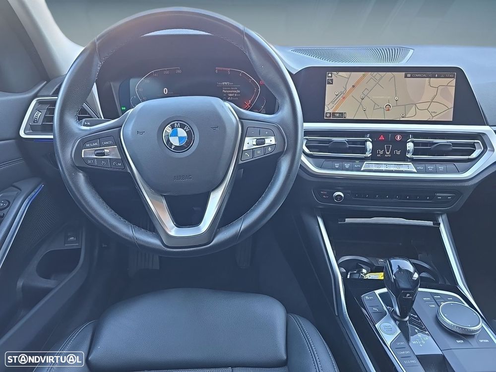 BMW 320 d Touring Line Sport Auto - 13