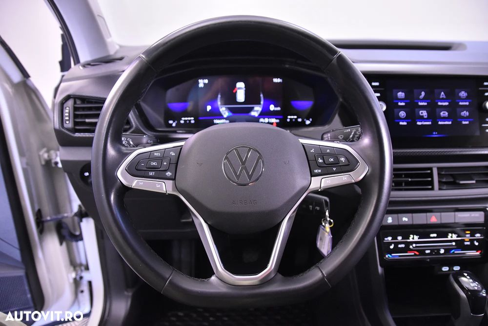 Volkswagen T-Cross - 16