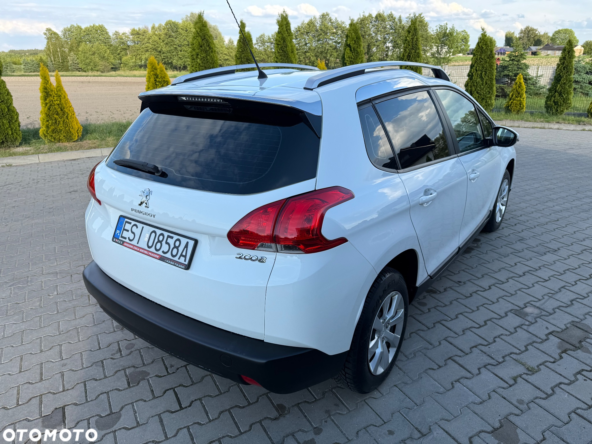 Peugeot 2008 1.2 Pure Tech Access - 8