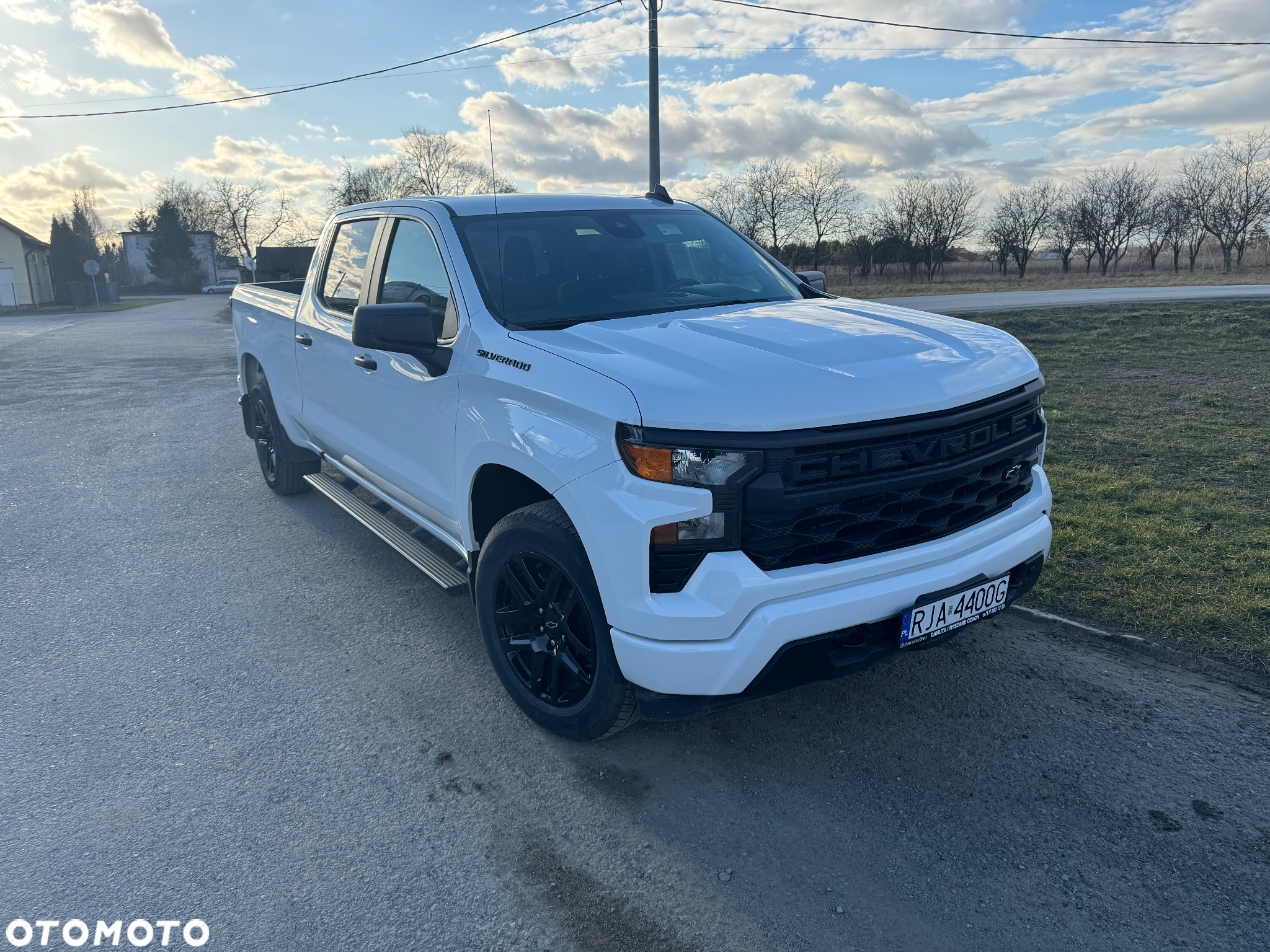 Chevrolet Silverado - 13