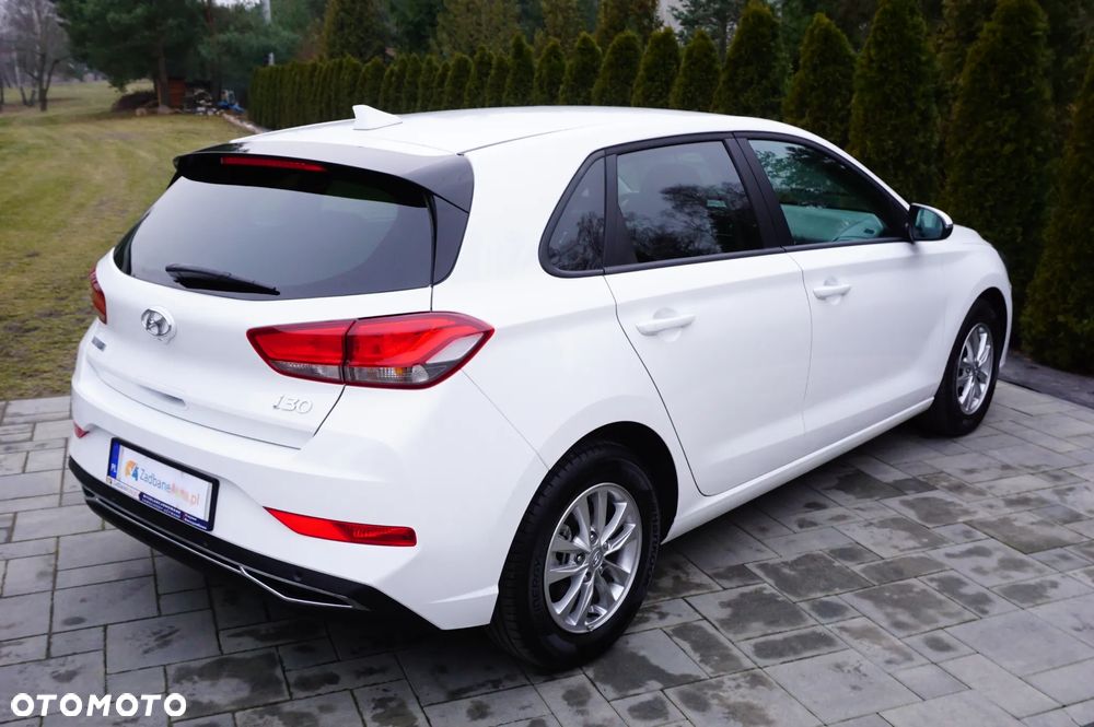 Hyundai i30 1.0 T-GDI Modern - 13