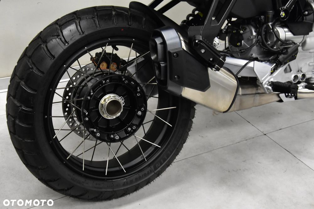 Moto Guzzi Stelvio - 33