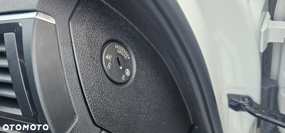 BMW Seria 1 116d Sport Line - 35