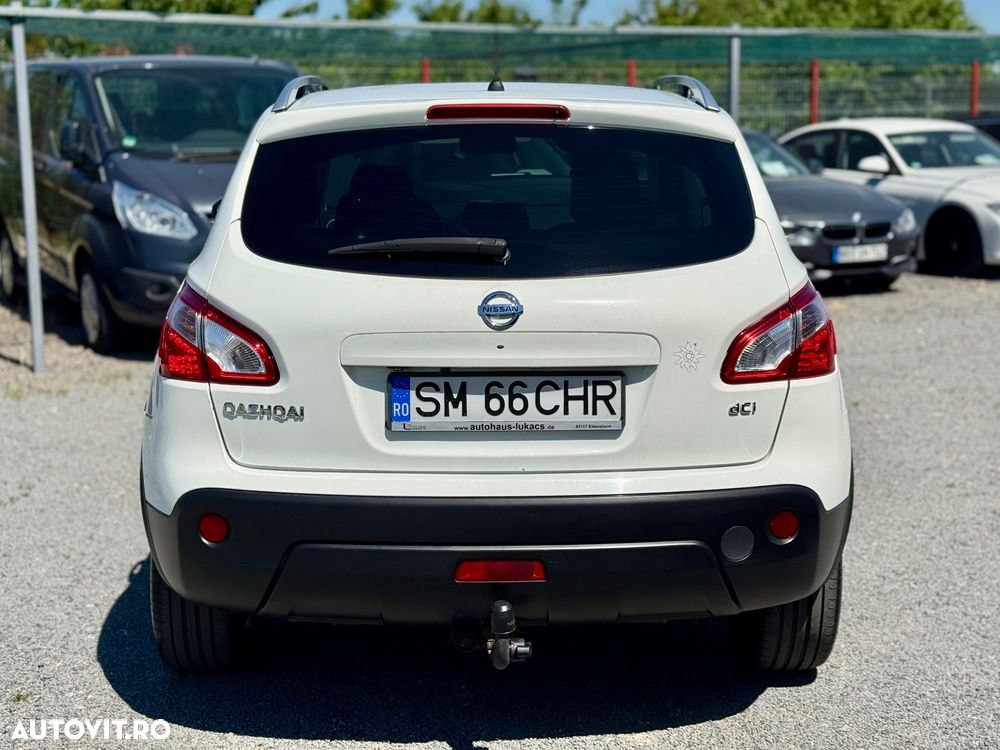 Nissan Qashqai 1.6 DCI 4 x 4 DPF tekna - 25