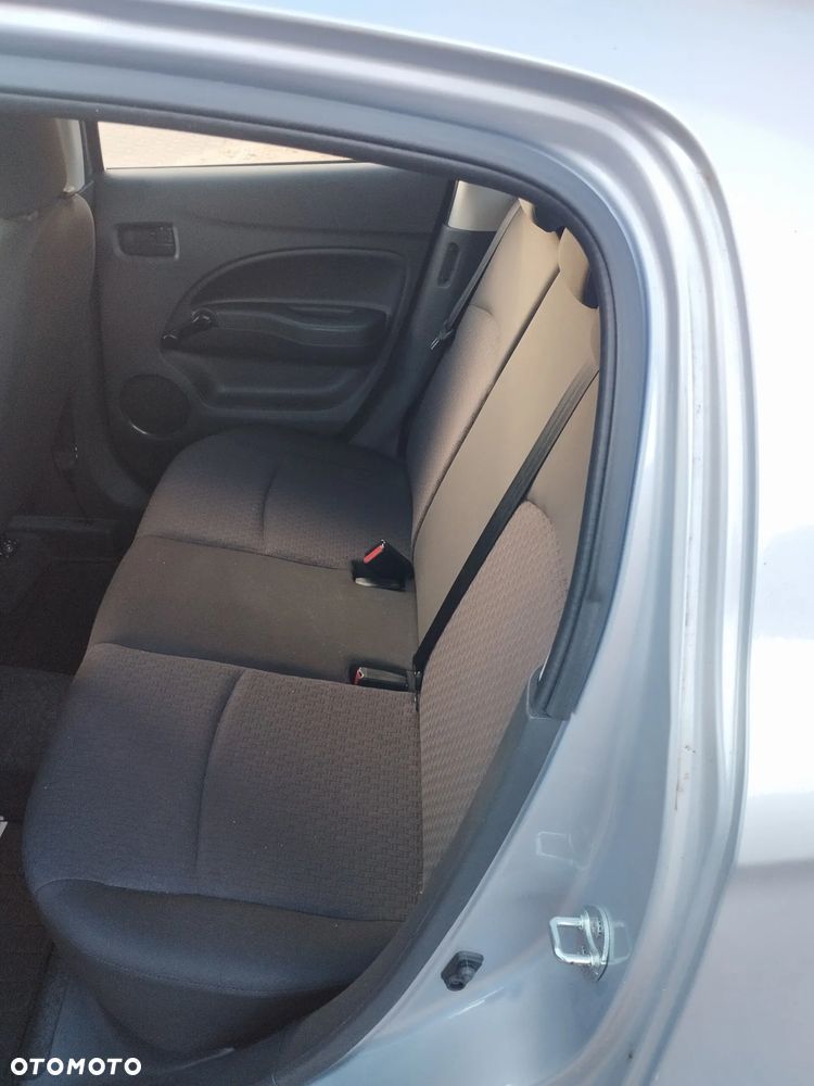 Mitsubishi Space Star 1.0 Plus - 11