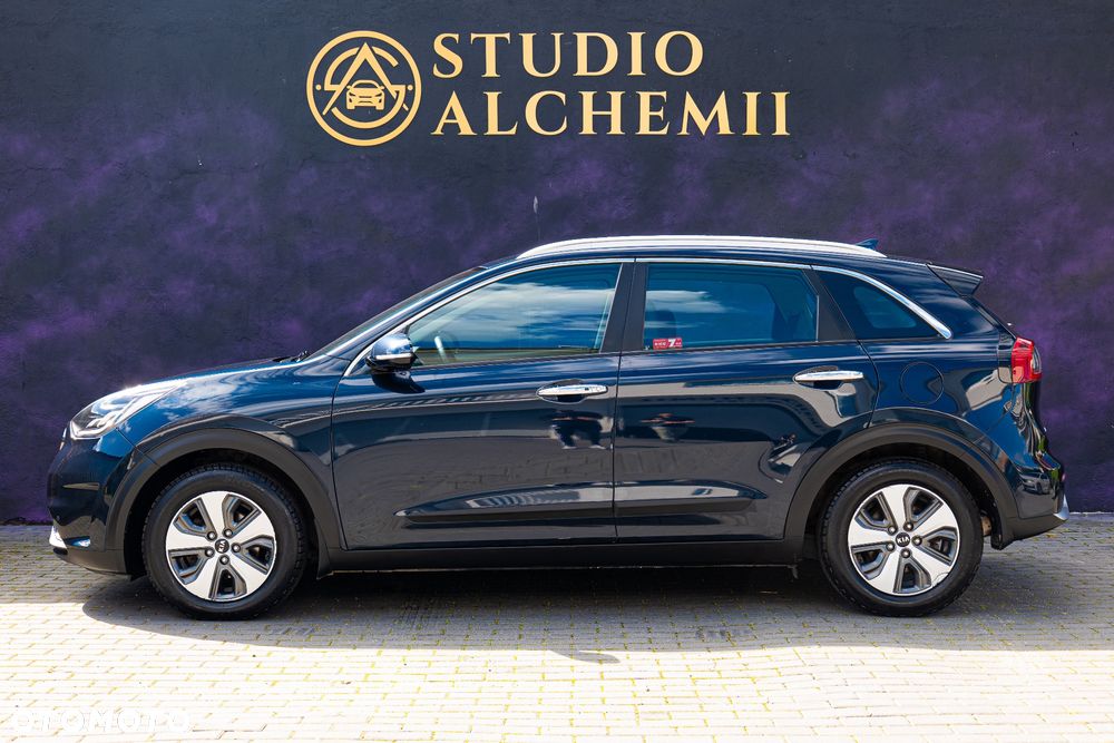 Kia Niro 1.6 GDI Hybrid L - 1
