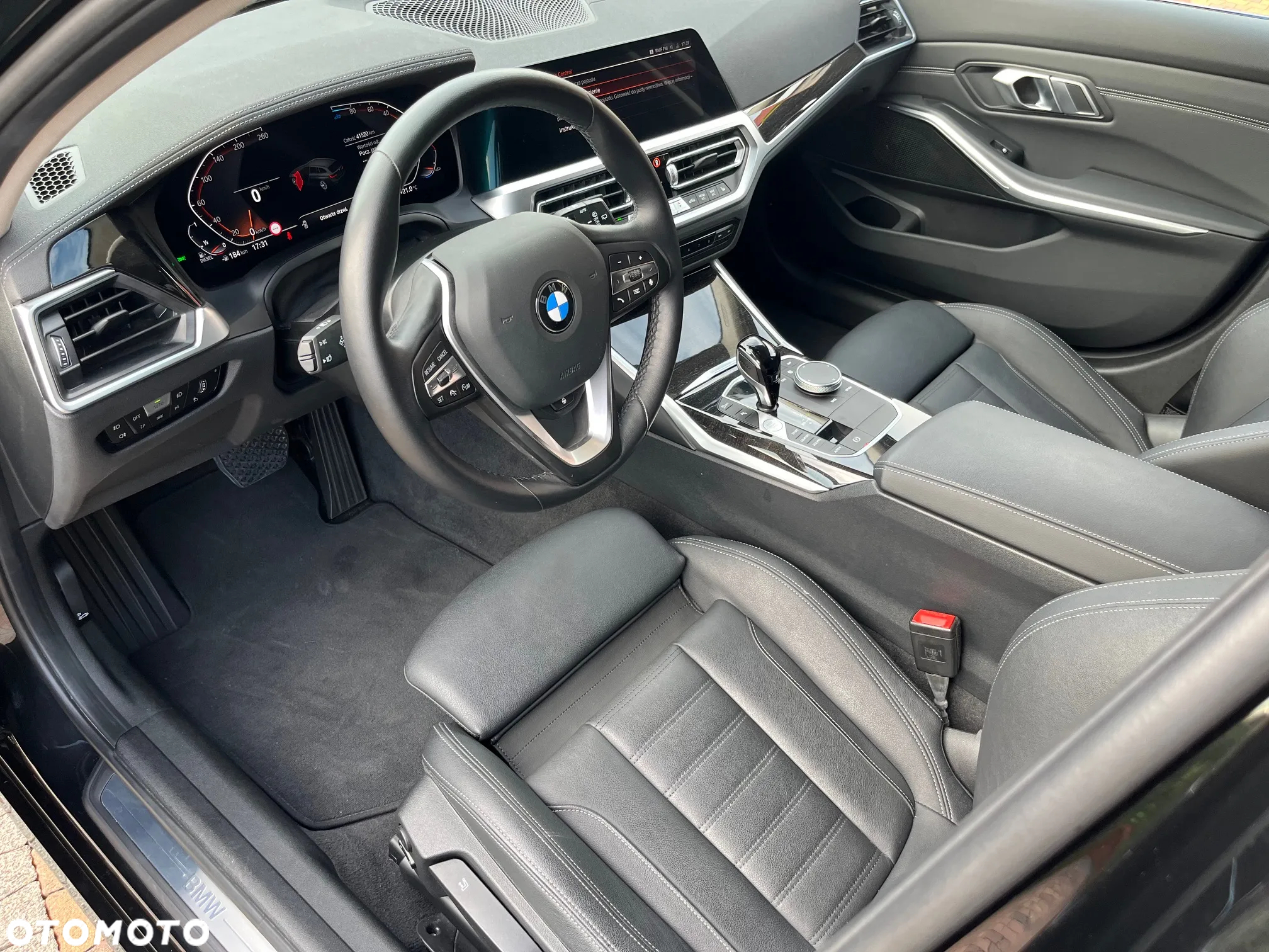 BMW Seria 3 320d xDrive Luxury Line - 11