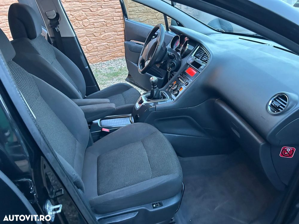 Peugeot 5008 - 7