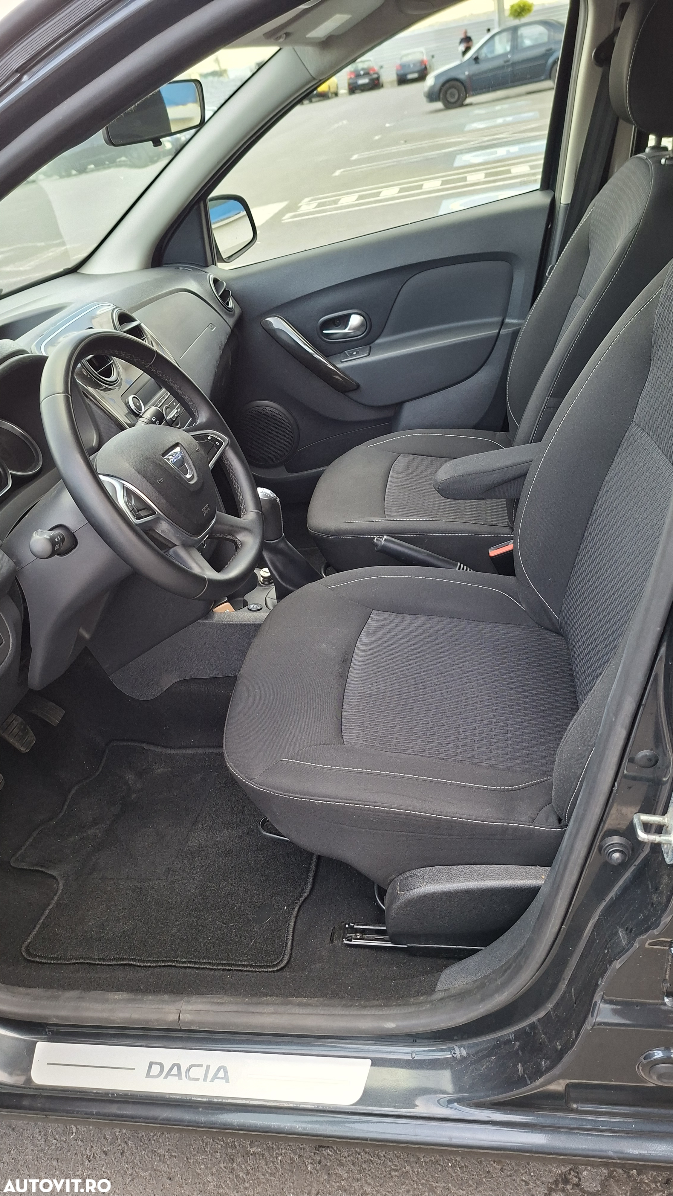 Dacia Sandero TCe 90 Laureate - 12