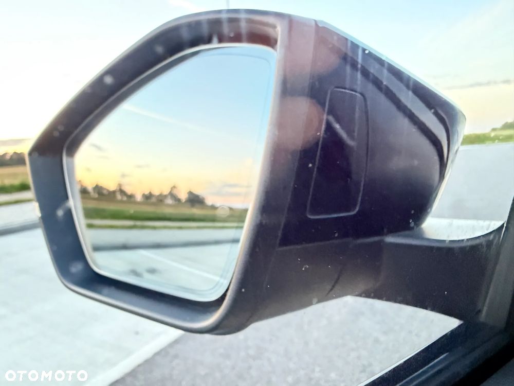 Skoda Octavia 2.0 TDI RS DSG - 21