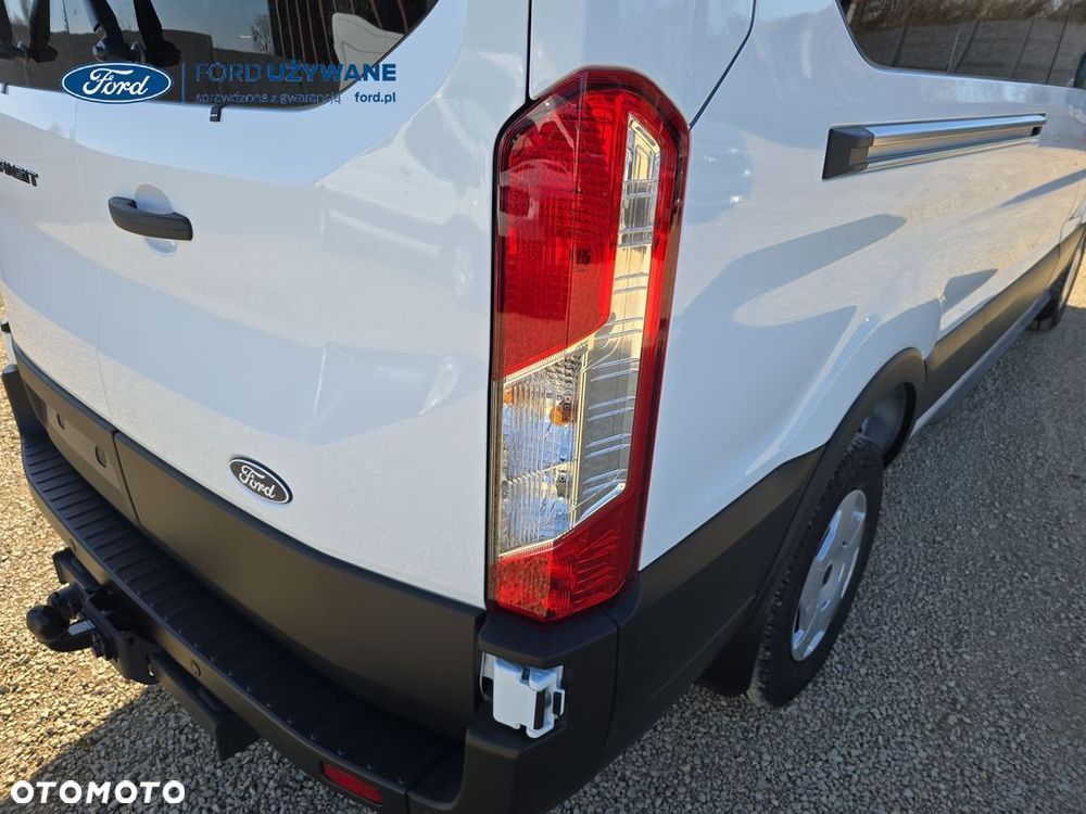 Ford Transit - 12