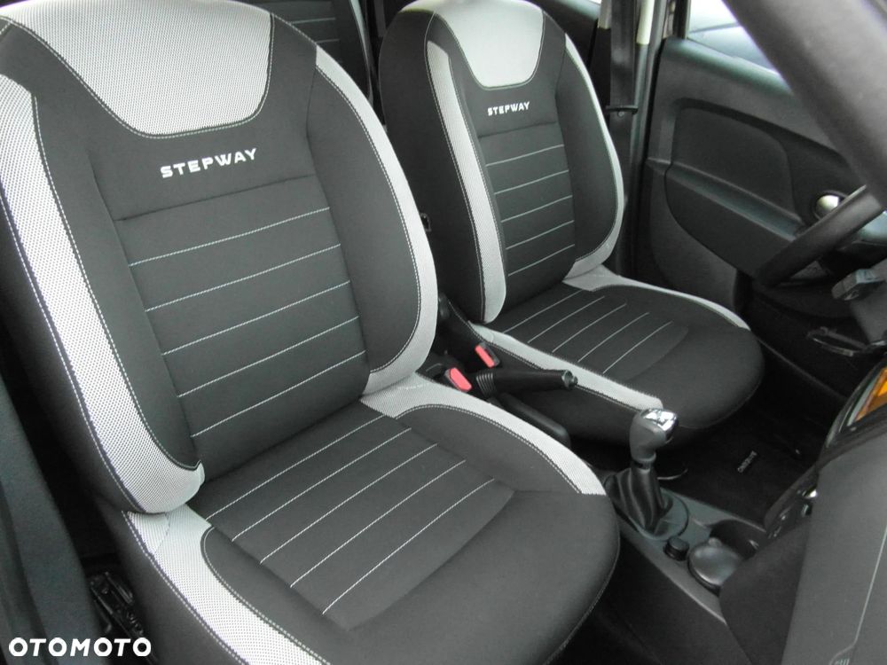 Dacia Sandero Stepway TCe 90 Easy-R S&S Celebration - 20