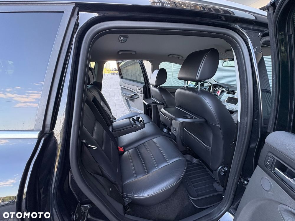 Ford Kuga 2.0 TDCi 4WD Titanium Plus - 17