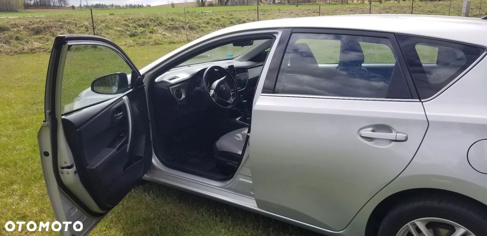 Toyota Auris 1.6 Active - 8