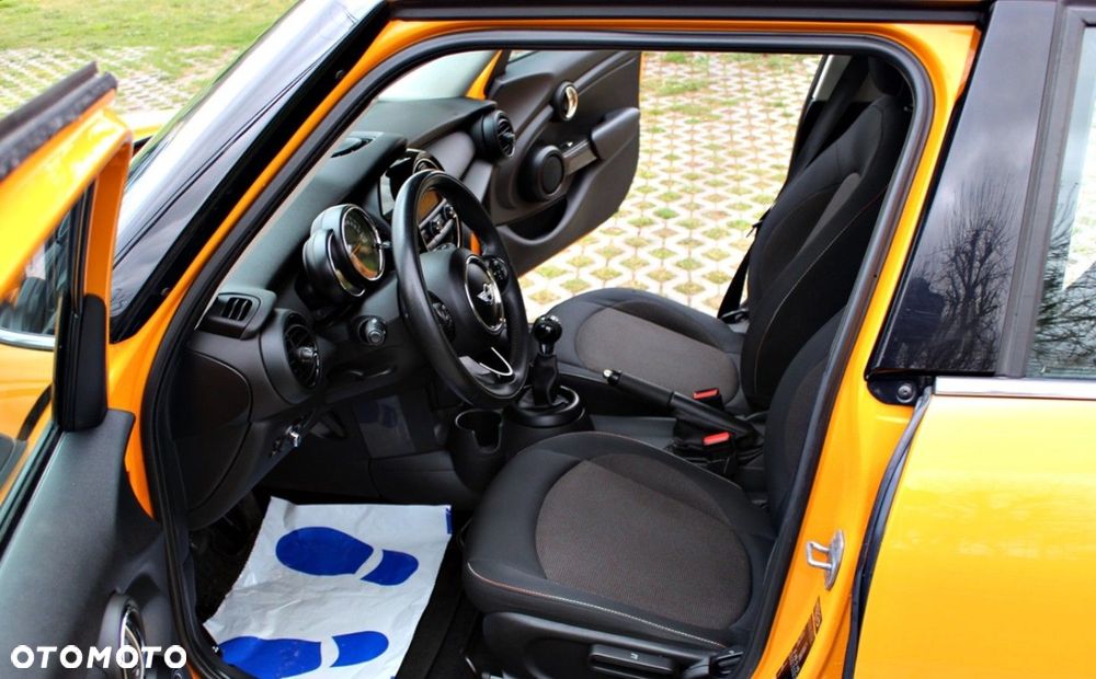 MINI ONE - 8