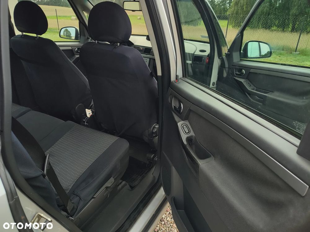 Opel Meriva 1.6 16V Cosmo - 14
