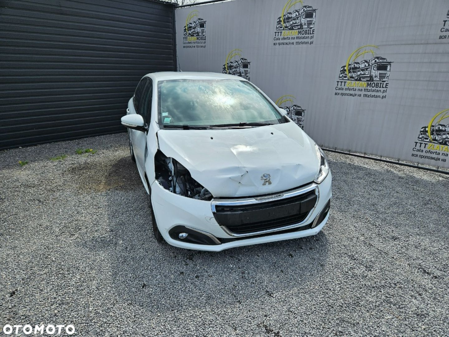 Peugeot 208 - 7