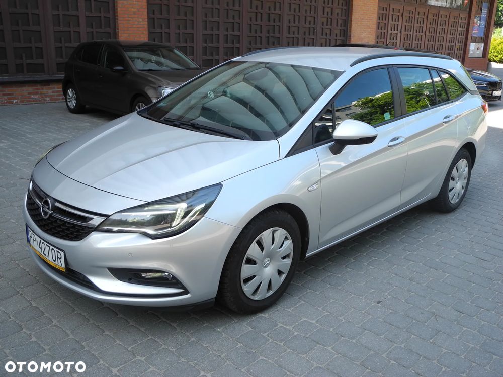Opel Astra - 1