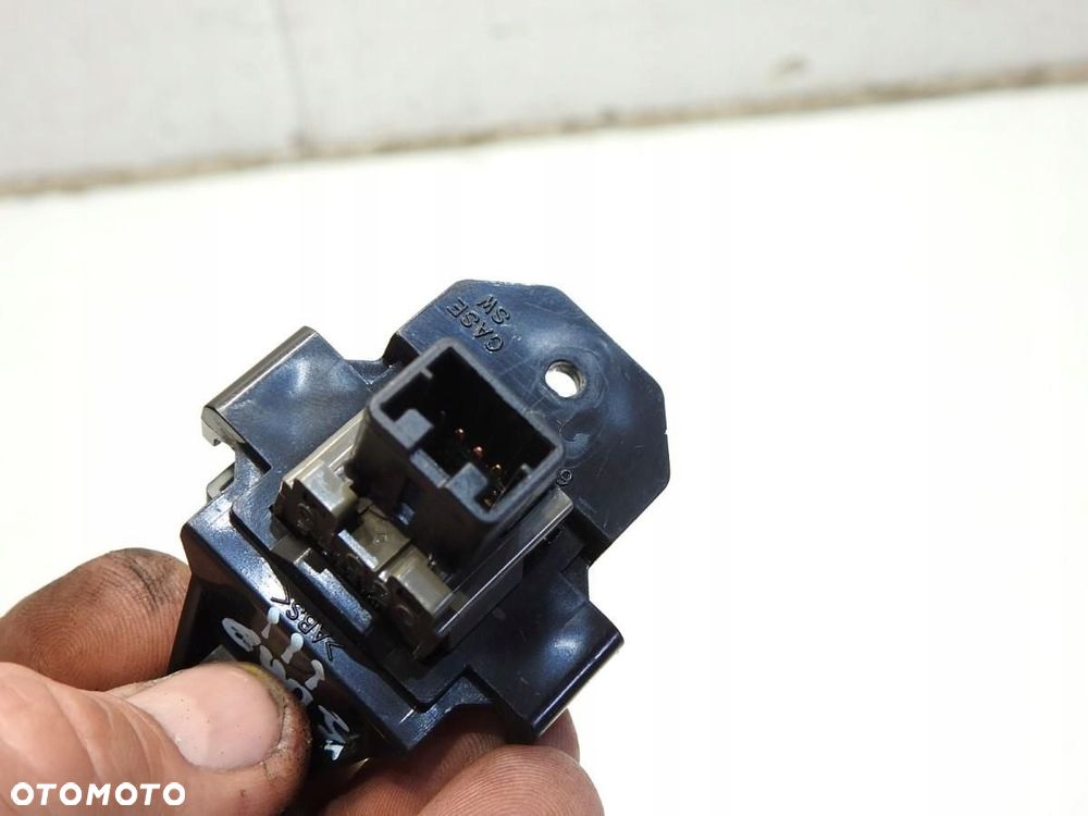 PRZYCISK ESP SUBARU IMPREZA III GH 66211FG000 - 3