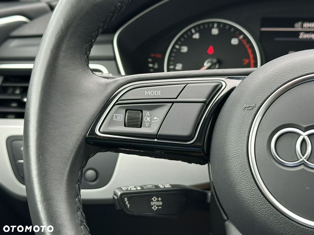 Audi A4 Limousine - 34