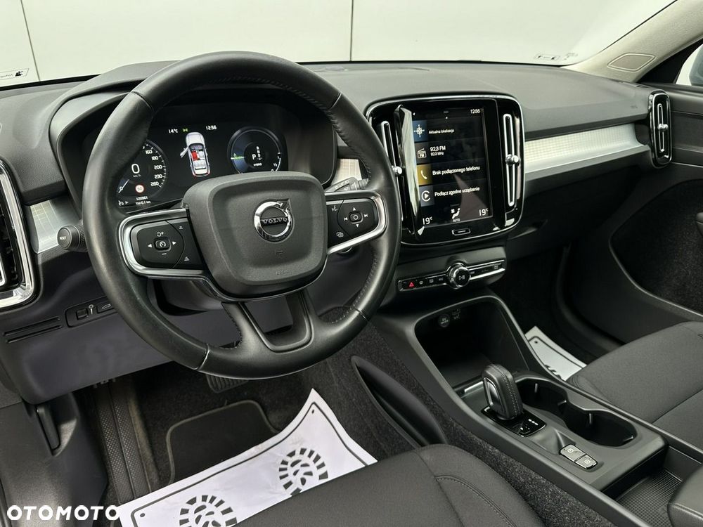 Volvo XC 40 - 12