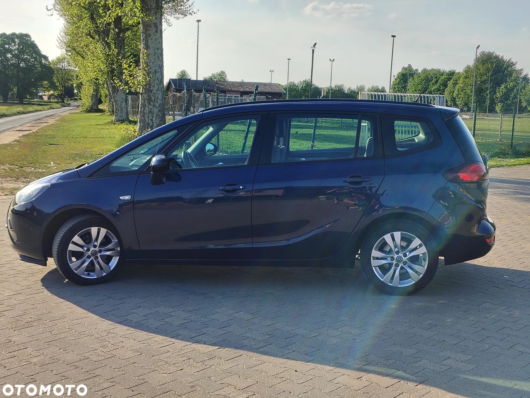 Opel Zafira - 11